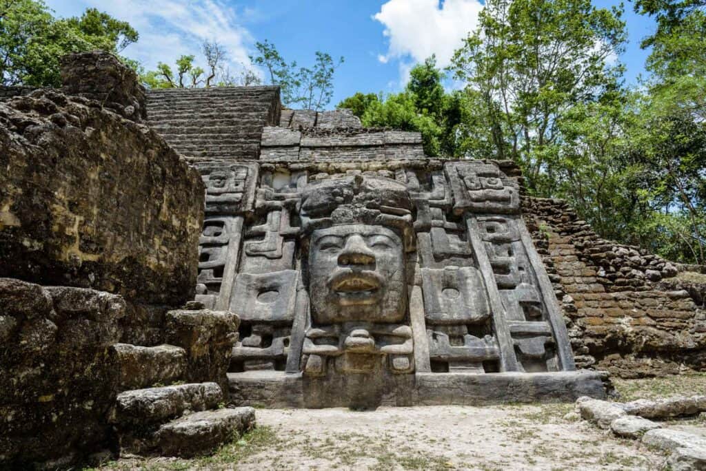 Belize - Maske Maya Lamanai