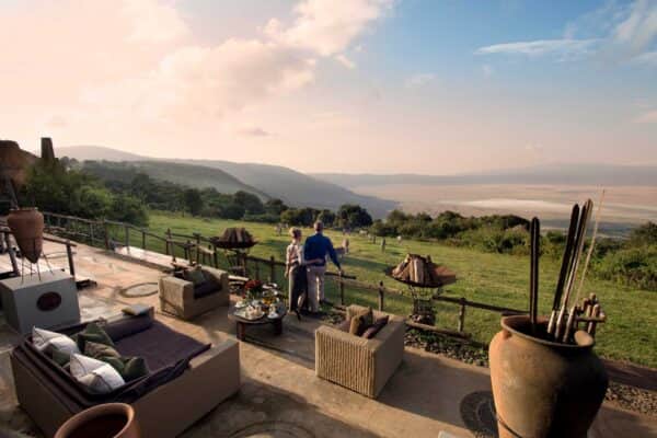 Lodge Ngorongoro Krater - TravelLife - Tanzania Ngorongoro Crater Lodge Guest area South Camp Veranda at sunset
